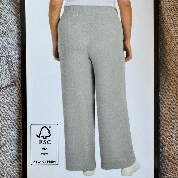 Hilary Radley Women's Wide Leg Crinkle Pants - Picture 5 of 5